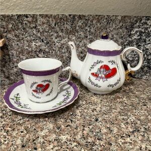 Red Hat Society Rare Purple and White Teapot and Teacup Set